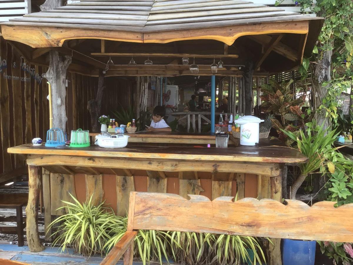 Homestay&Chaoleyseafoodrestaurant Ko Pu Dış mekan fotoğraf